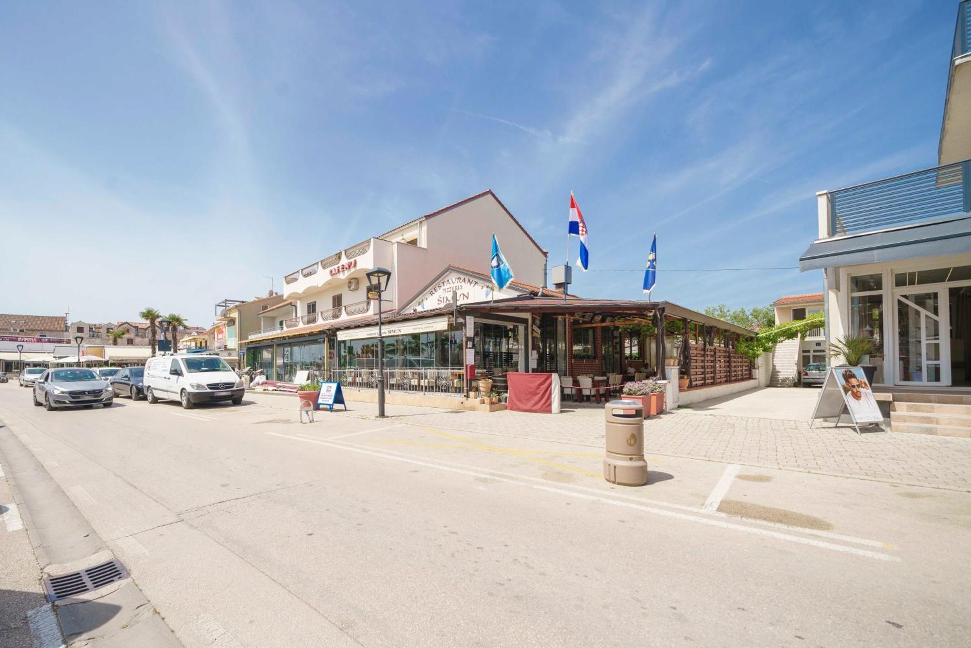 Apartments Vitis - City Centre - Free Parking Vodice Exterior photo