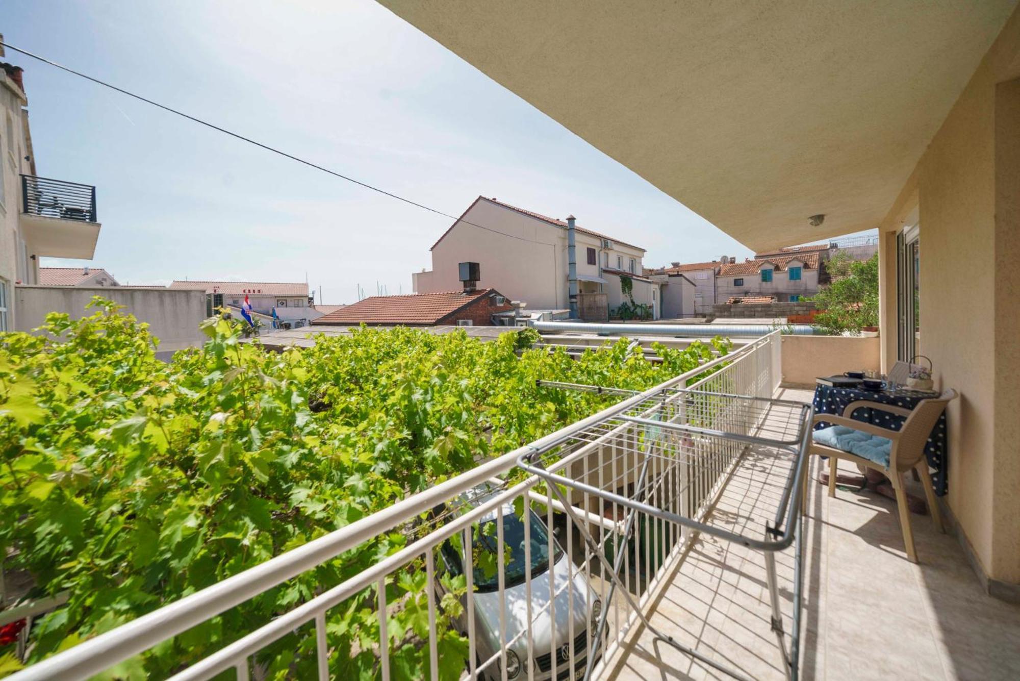 Apartments Vitis - City Centre - Free Parking Vodice Exterior photo