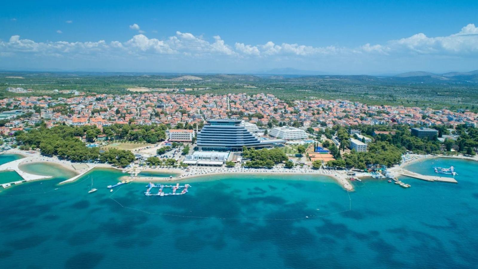 Apartments Vitis - City Centre - Free Parking Vodice Exterior photo