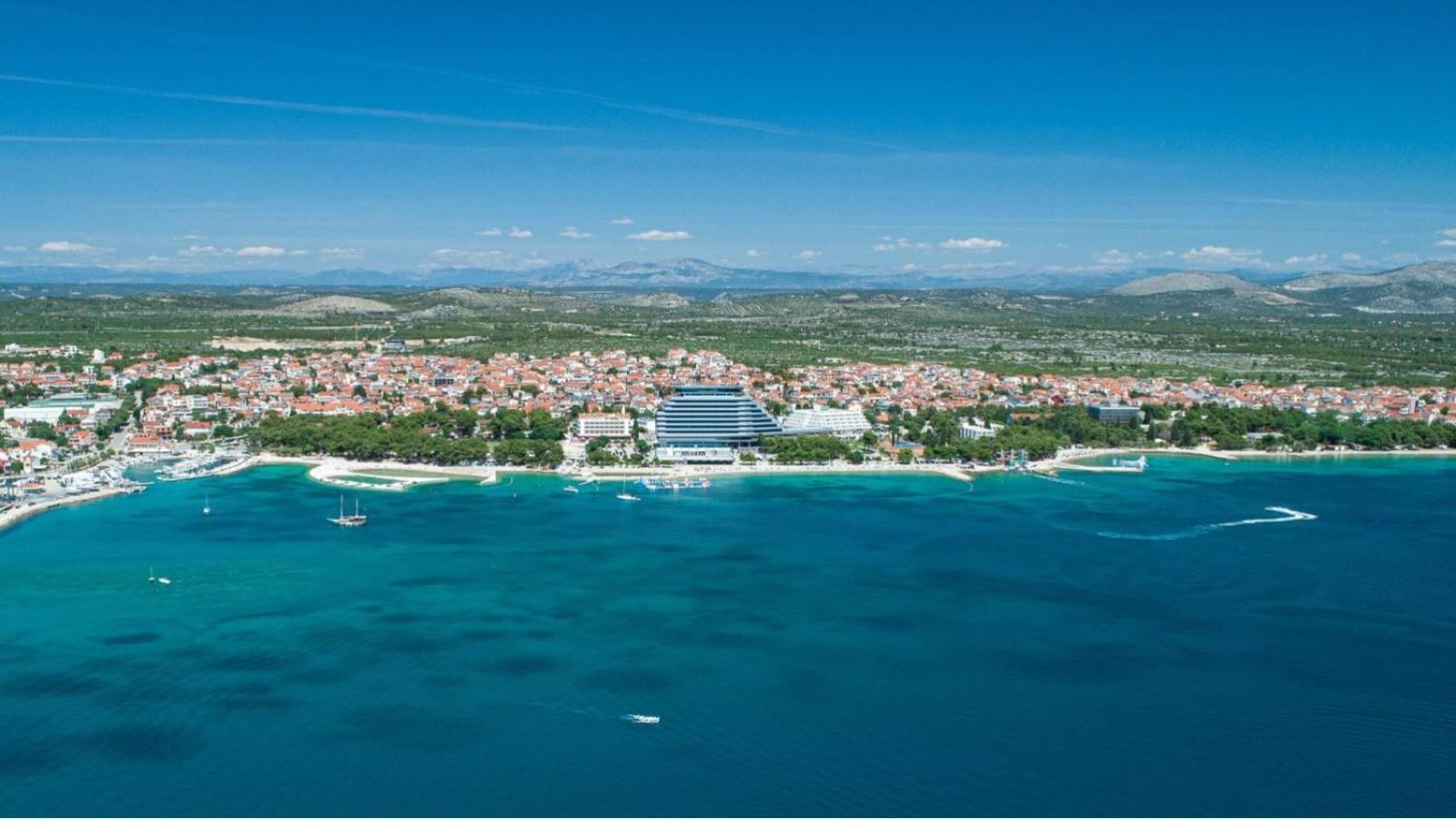 Apartments Vitis - City Centre - Free Parking Vodice Exterior photo